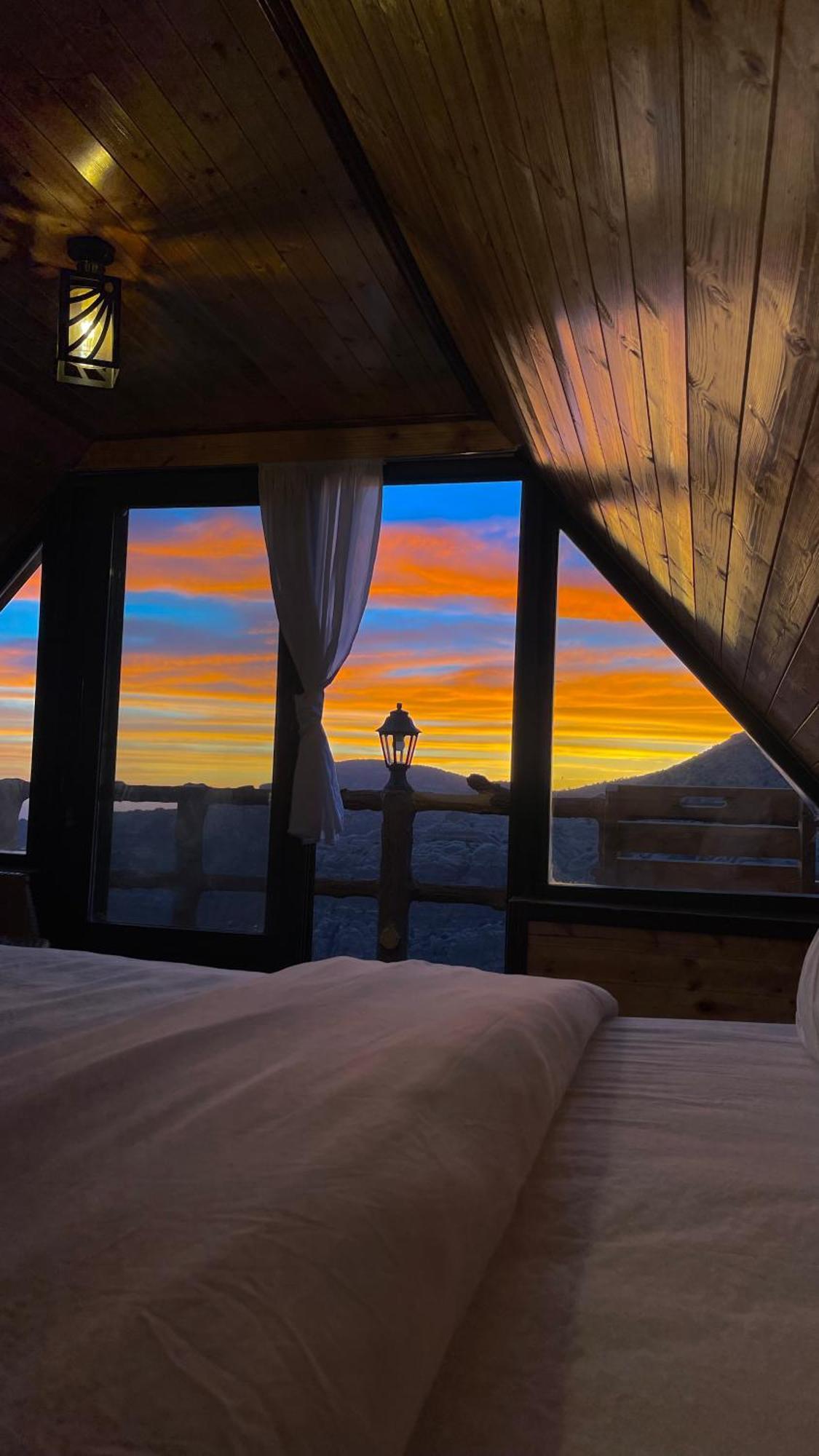 Dana Luxury Huts Hotell Exteriör bild