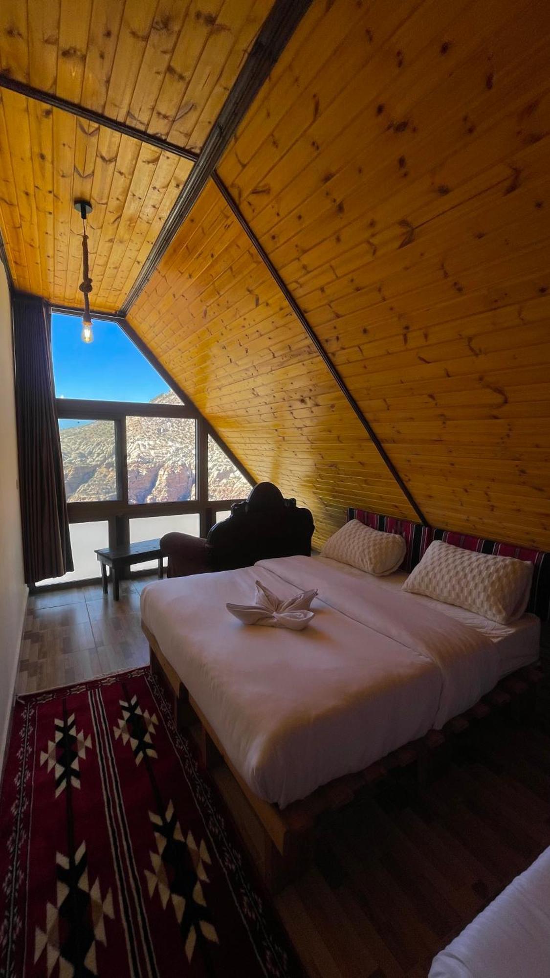 Dana Luxury Huts Hotell Exteriör bild