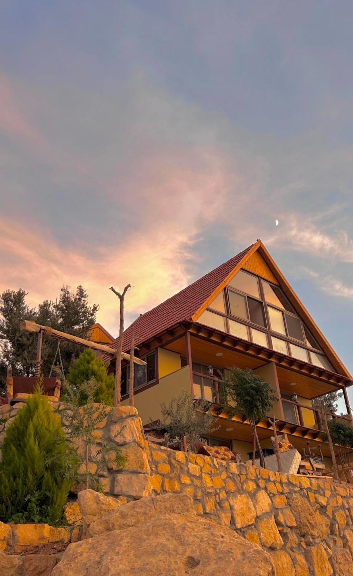 Dana Luxury Huts Hotell Exteriör bild